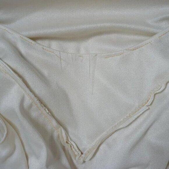 Vintage 1970s Union-Made Wedding Gown – Ivory Lace Boho Maxi with Train - Picture 13 of 13